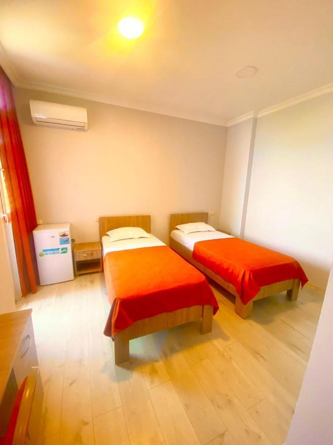 Mimino Aparthotel Batumi Eksteriør bilde