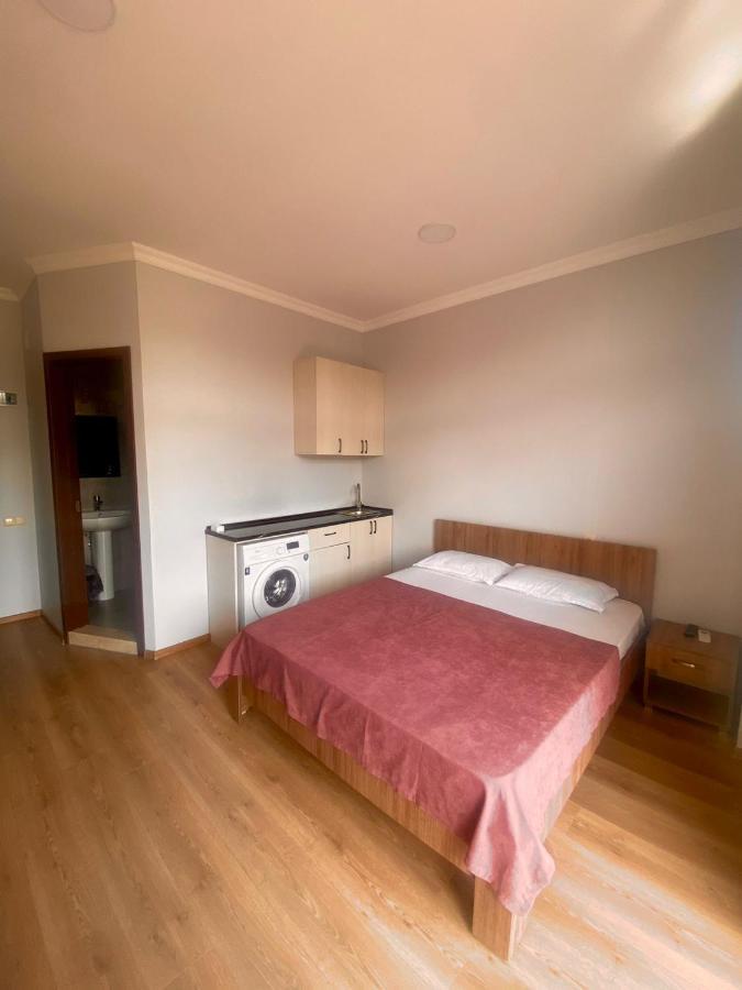 Mimino Aparthotel Batumi Eksteriør bilde