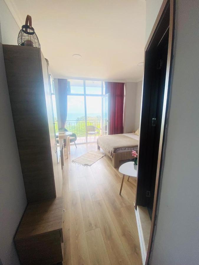 Mimino Aparthotel Batumi Eksteriør bilde