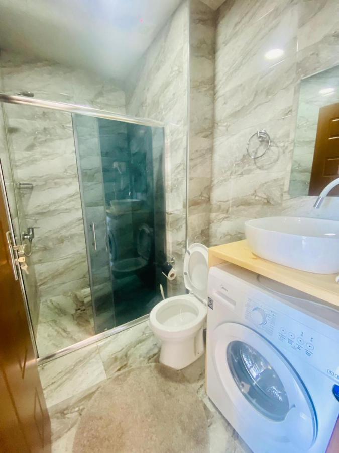 Mimino Aparthotel Batumi Eksteriør bilde